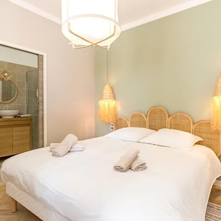 Spacieux T2 Neuf Climatise - Centre 아파트 *